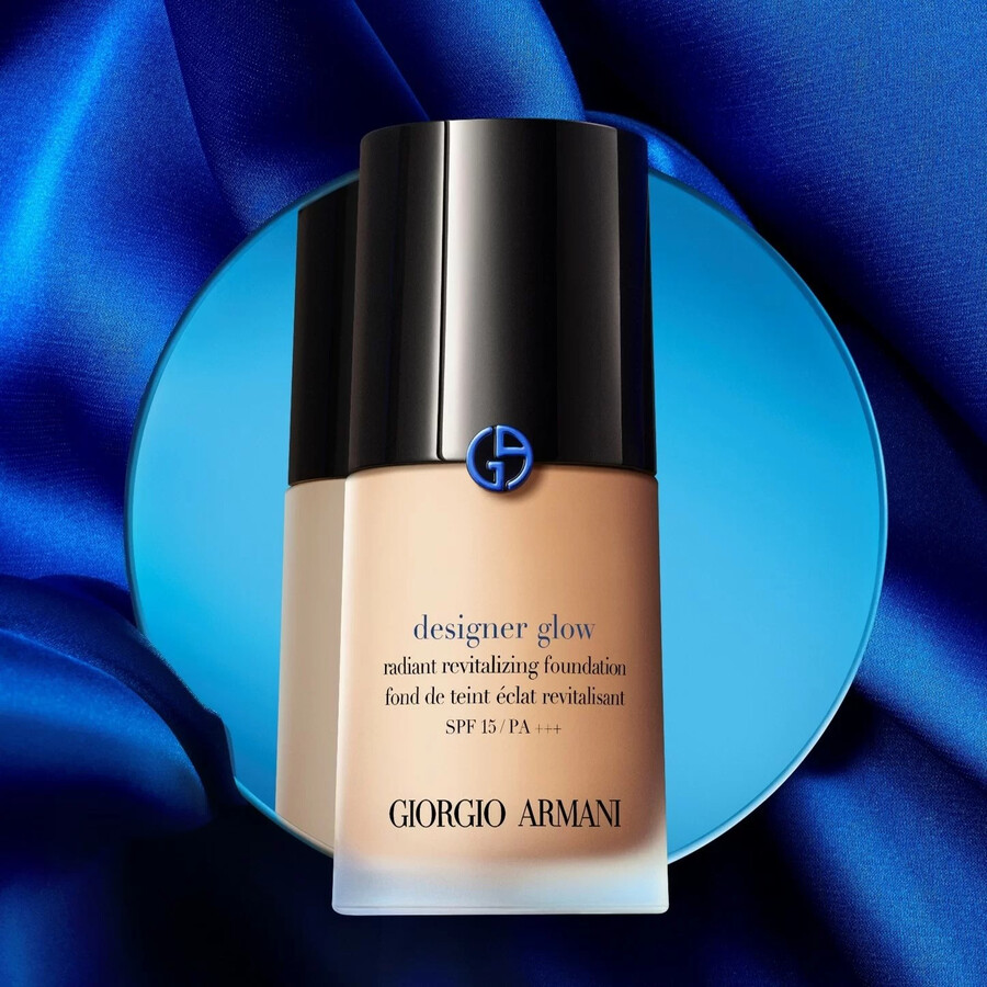 designer glow radiant revitalizing foundation